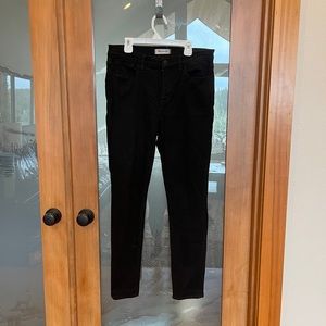 Madewell Roadtripper Jean. Black. Size 29. Inseam 27.5.